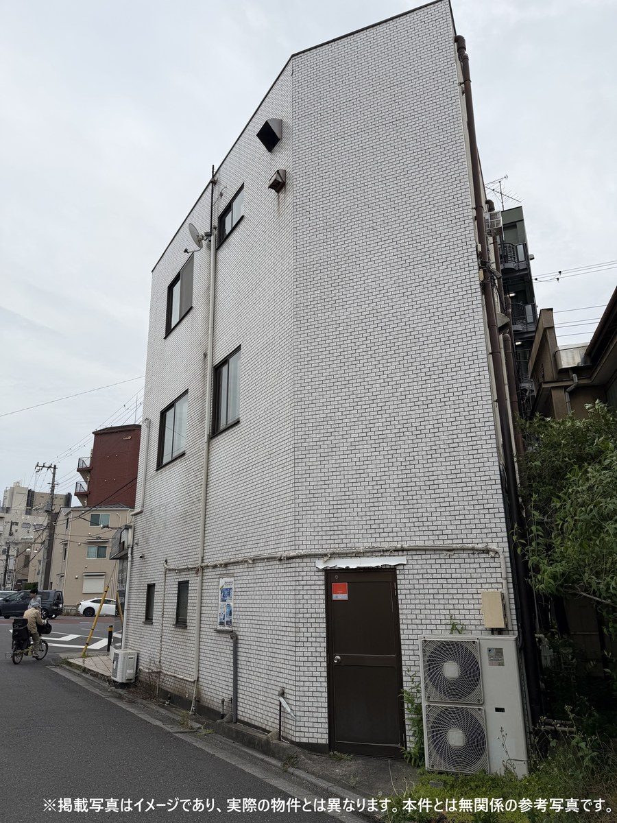 荒川区・借地上の店舗併用ビル
